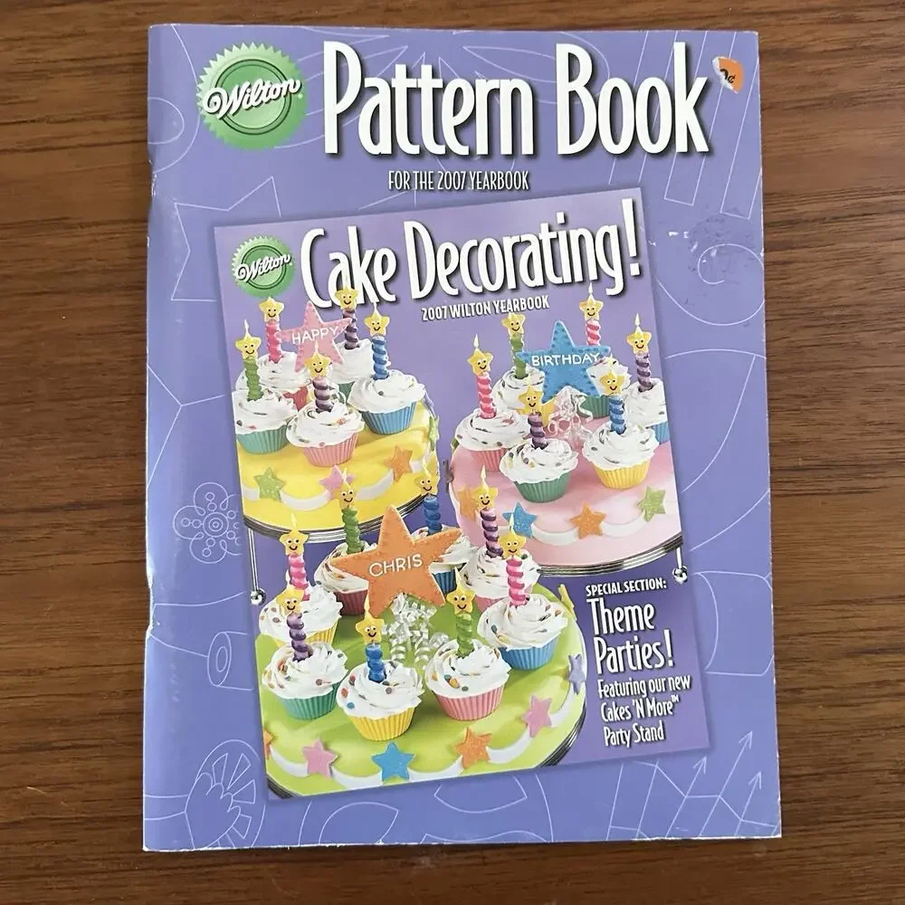 Cake Decorating Book 2007 Wiilton Yearbook